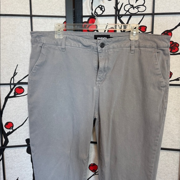 RSQ 38x30 Chino Straight Flat Front Light Gray Casual Work Trousers Pants - Picture 2 of 12